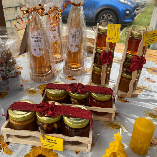 Med: Zakaj je slovenski med več kot le sladilo?